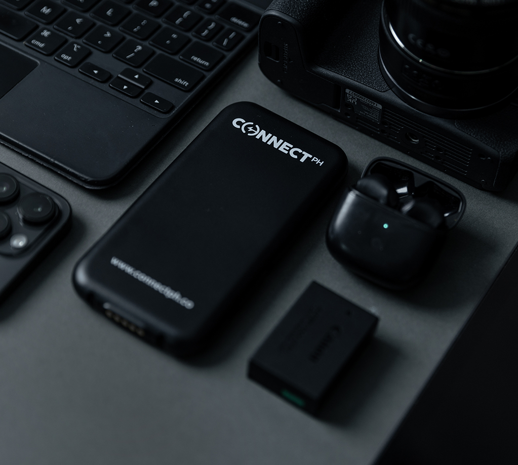 Website Banner: ConnectCore: 5,000mAh Smart Power Bank
